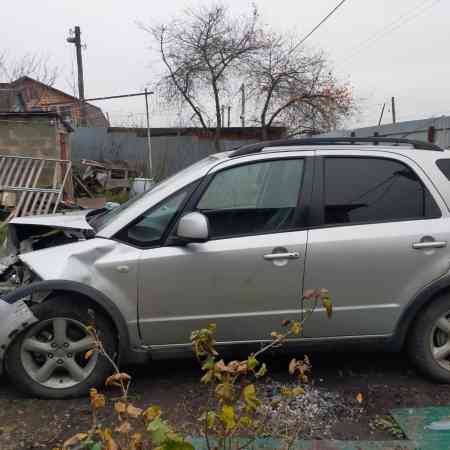 Судзуки CX4, 2011, МКПП
